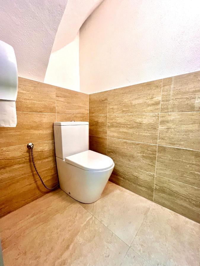 Wild Elephants Hostel Bratislava Exterior foto