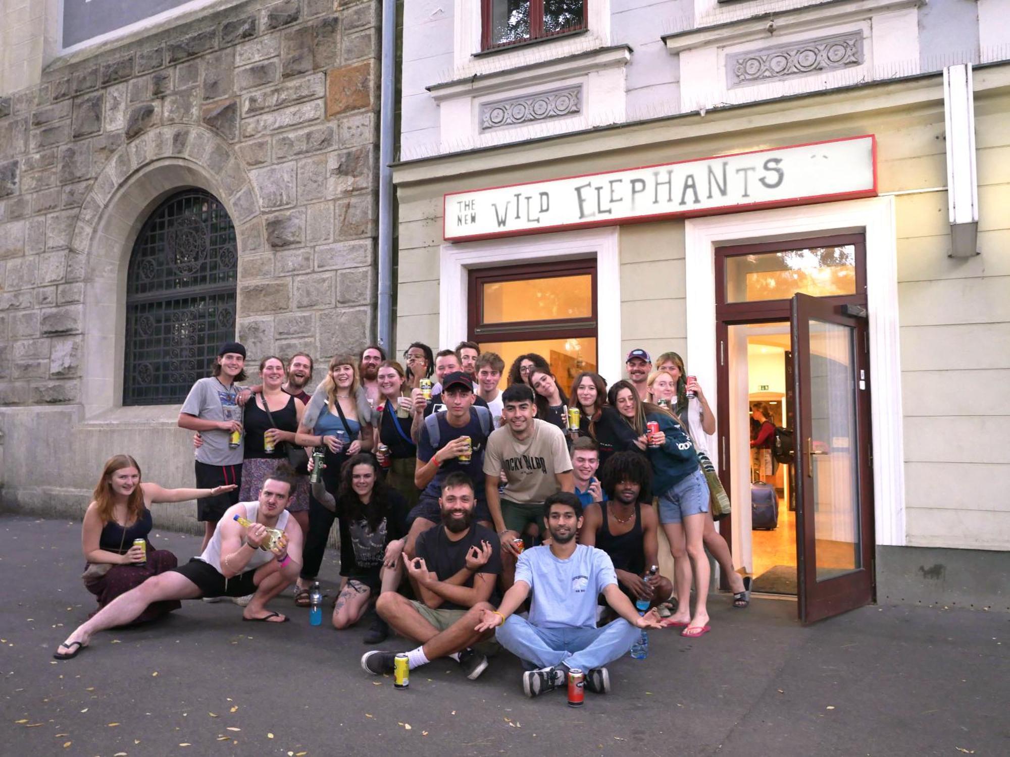 Wild Elephants Hostel Bratislava Exterior foto